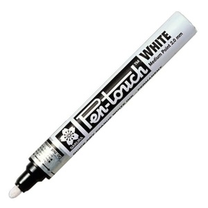 Marker permanentny Pen-touch Sakura - biały - M - 2,0mm