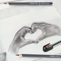 Zestaw do szkicowania Faber Castell Goldfaber Charcoal Sketch Set - 8 elementów.jpg